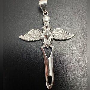 Bg cross pendant